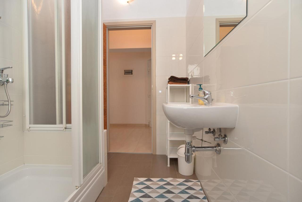 Apartments Bernarda 1773 Banjole Zewnętrze zdjęcie