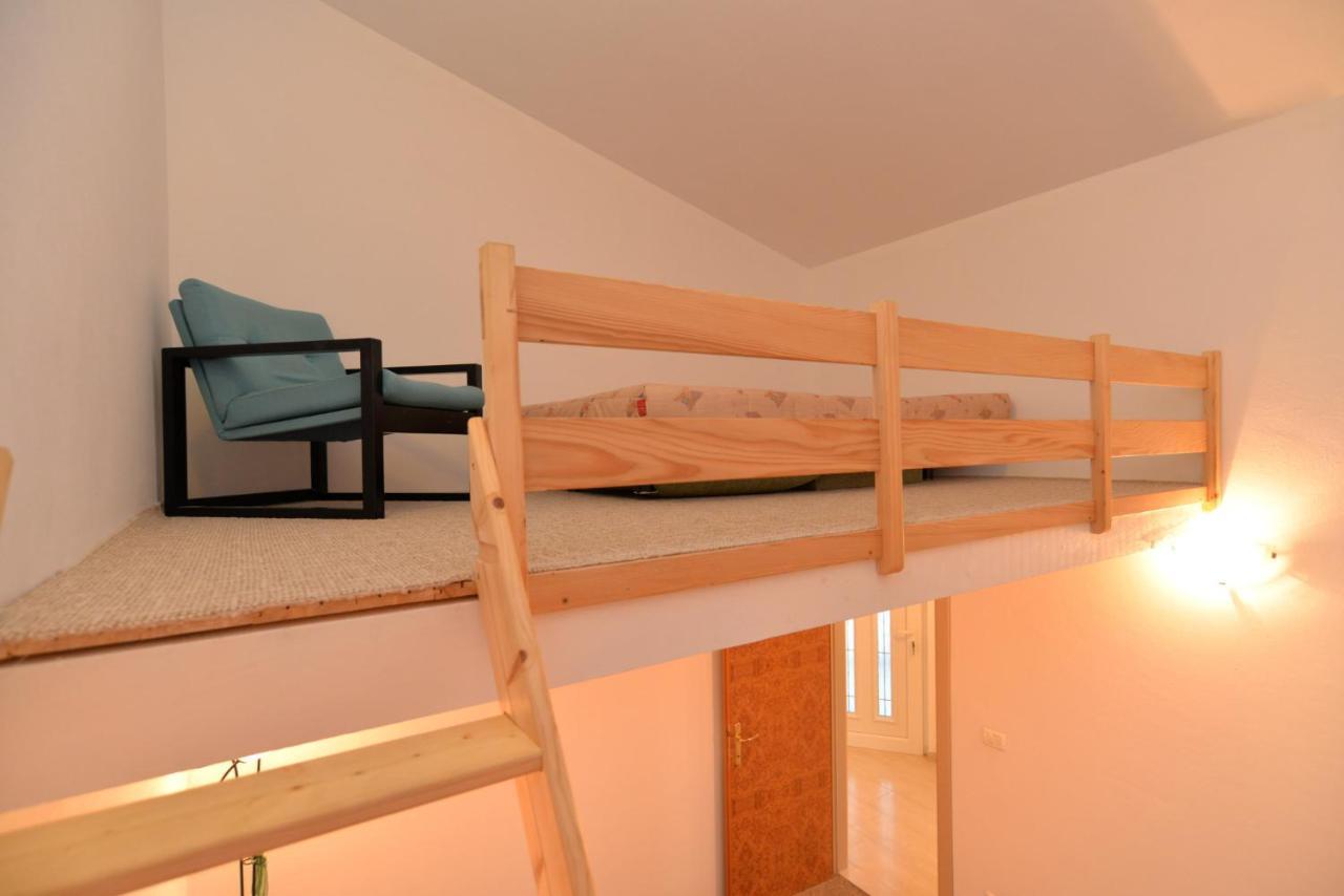 Apartments Bernarda 1773 Banjole Zewnętrze zdjęcie