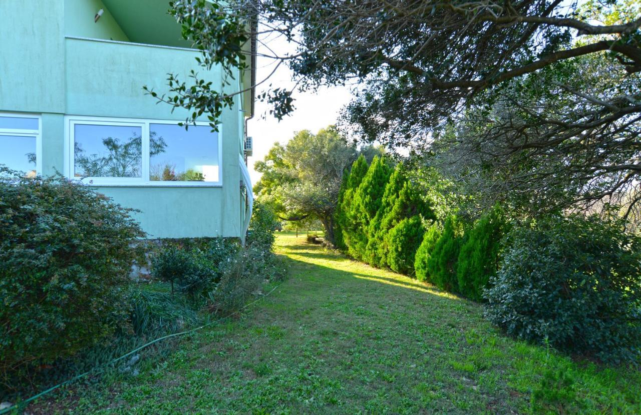 Apartments Bernarda 1773 Banjole Zewnętrze zdjęcie
